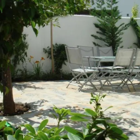 Lovely Well Appointed Spanish Townhouse