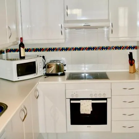 Lovely Well Appointed Spanish Townhouse Marbella