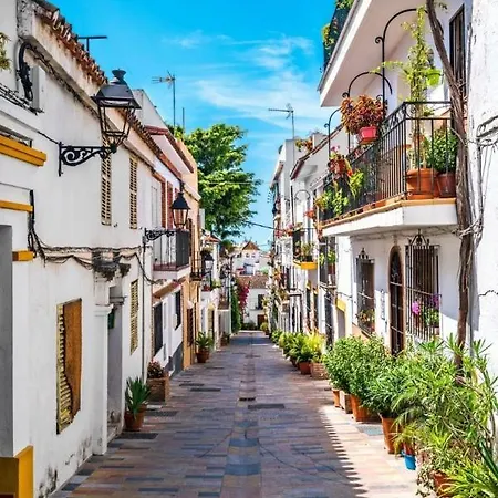 Lovely Well Appointed Spanish Townhouse Ferienhaus *